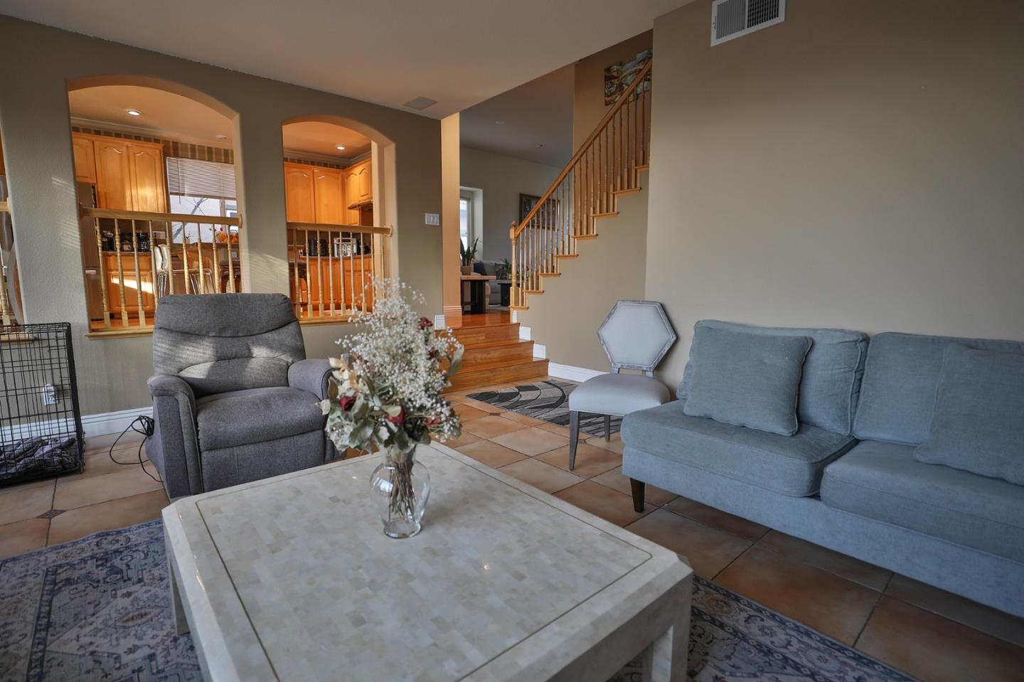 Detail Gallery Image 14 of 37 For 3032 Grasmere Cir, Roseville,  CA 95661 - 4 Beds | 3 Baths