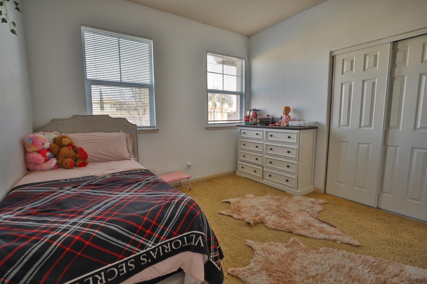 Detail Gallery Image 26 of 37 For 3032 Grasmere Cir, Roseville,  CA 95661 - 4 Beds | 3 Baths