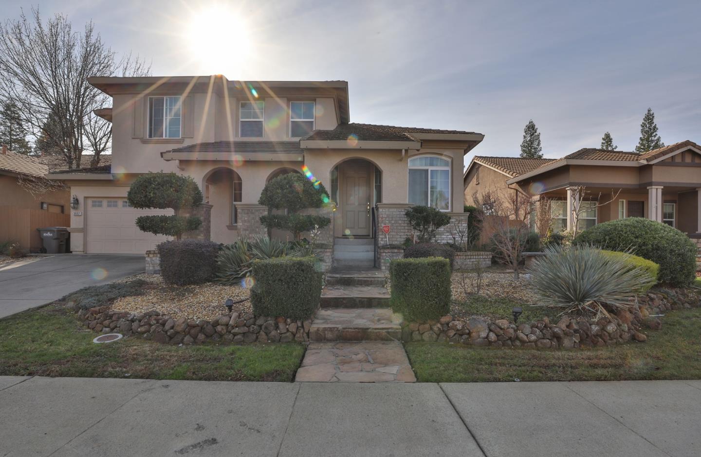 Detail Gallery Image 34 of 37 For 3032 Grasmere Cir, Roseville,  CA 95661 - 4 Beds | 3 Baths