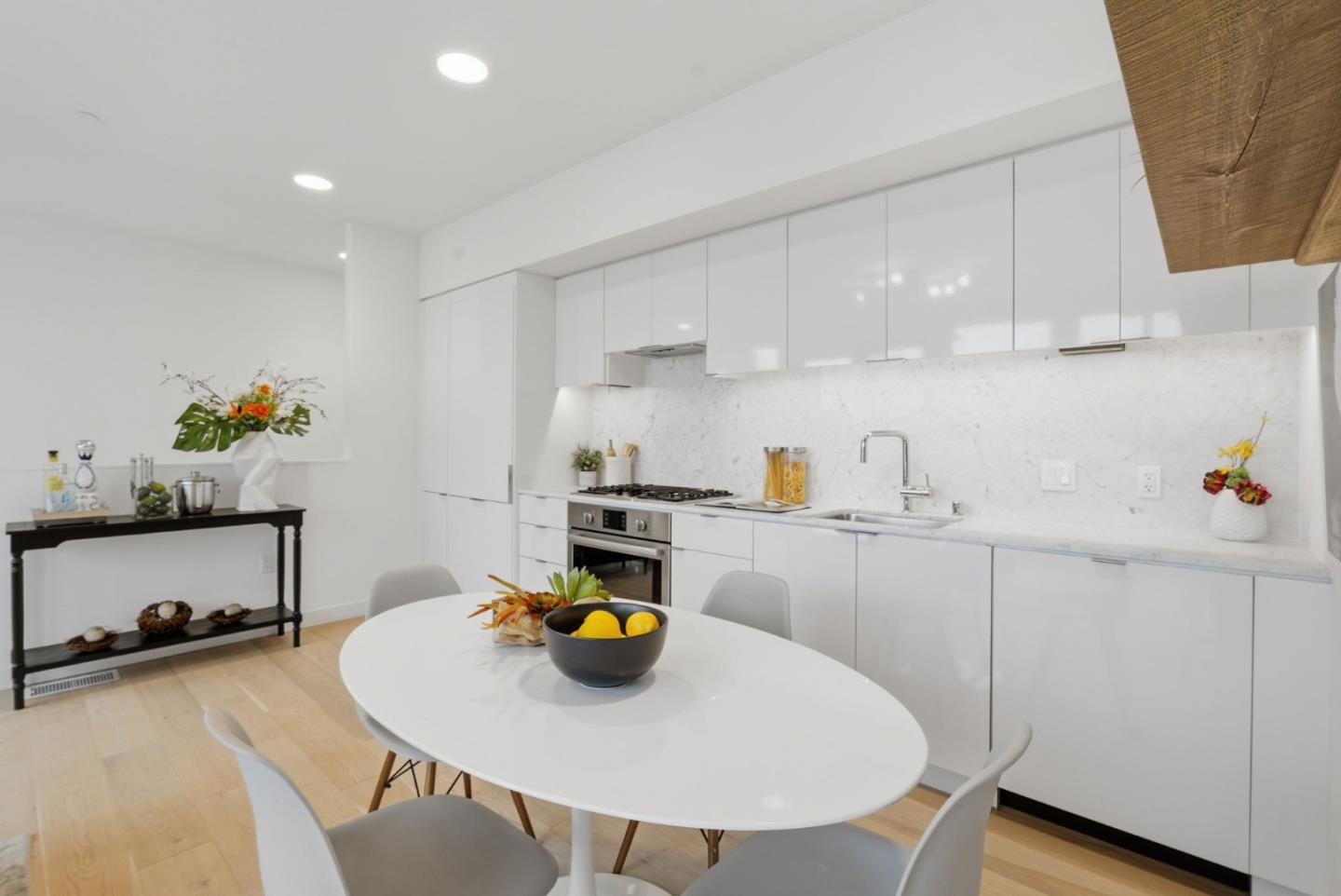 Detail Gallery Image 8 of 42 For 99 Rausch St #524,  San Francisco,  CA 94103 - 2 Beds | 2 Baths