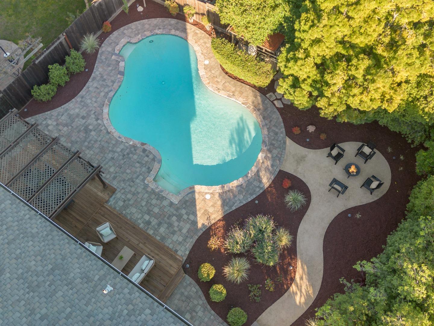 Detail Gallery Image 28 of 39 For 1458 Medallion Dr, San Jose,  CA 95120 - 5 Beds | 2/1 Baths