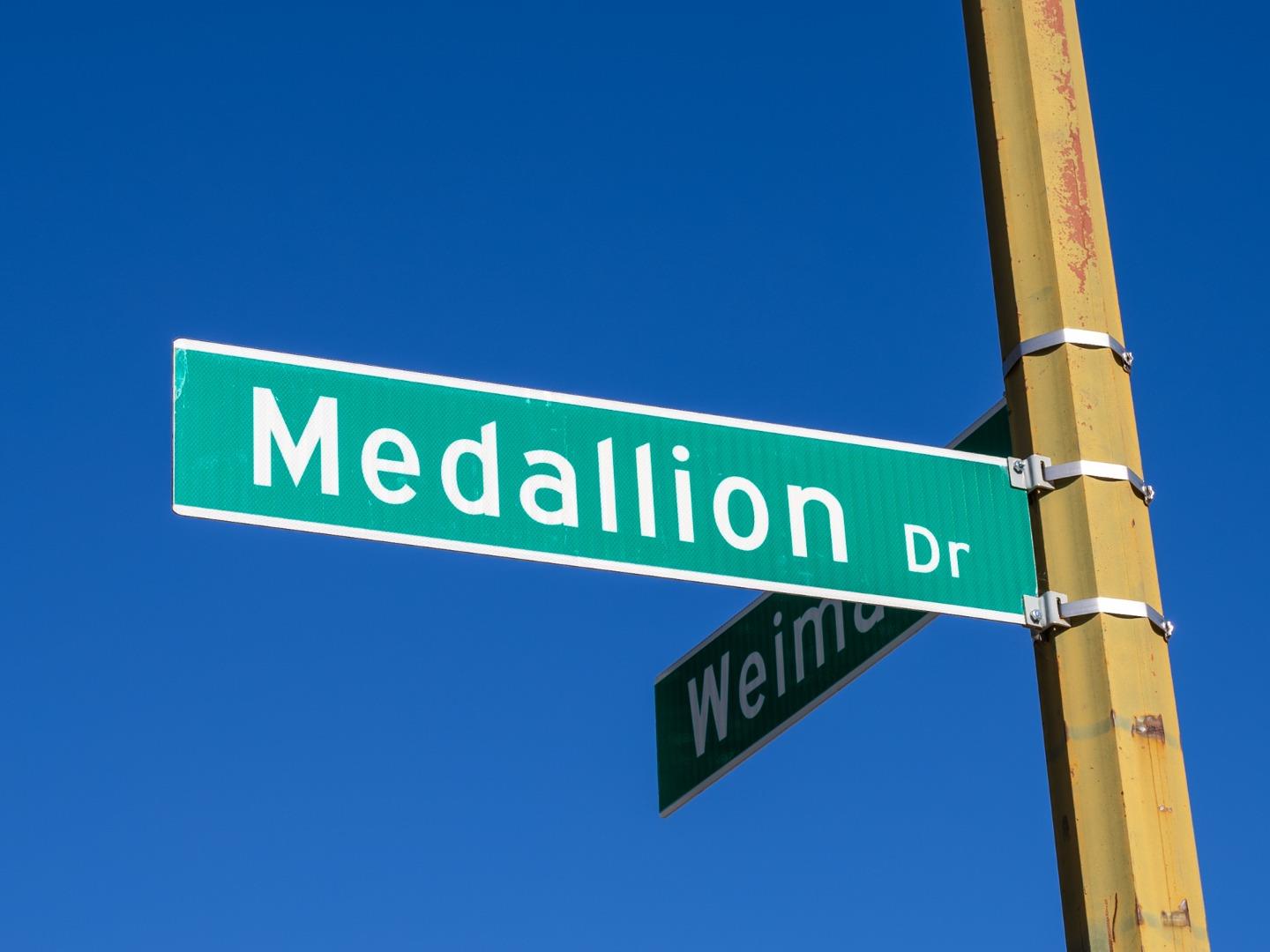 Detail Gallery Image 32 of 39 For 1458 Medallion Dr, San Jose,  CA 95120 - 5 Beds | 2/1 Baths