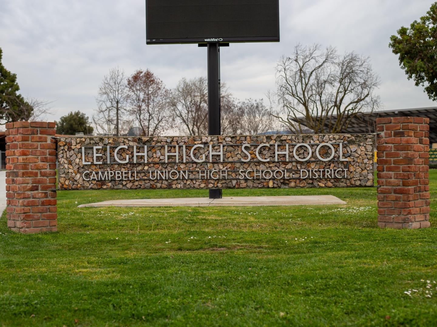 Detail Gallery Image 37 of 39 For 1458 Medallion Dr, San Jose,  CA 95120 - 5 Beds | 2/1 Baths