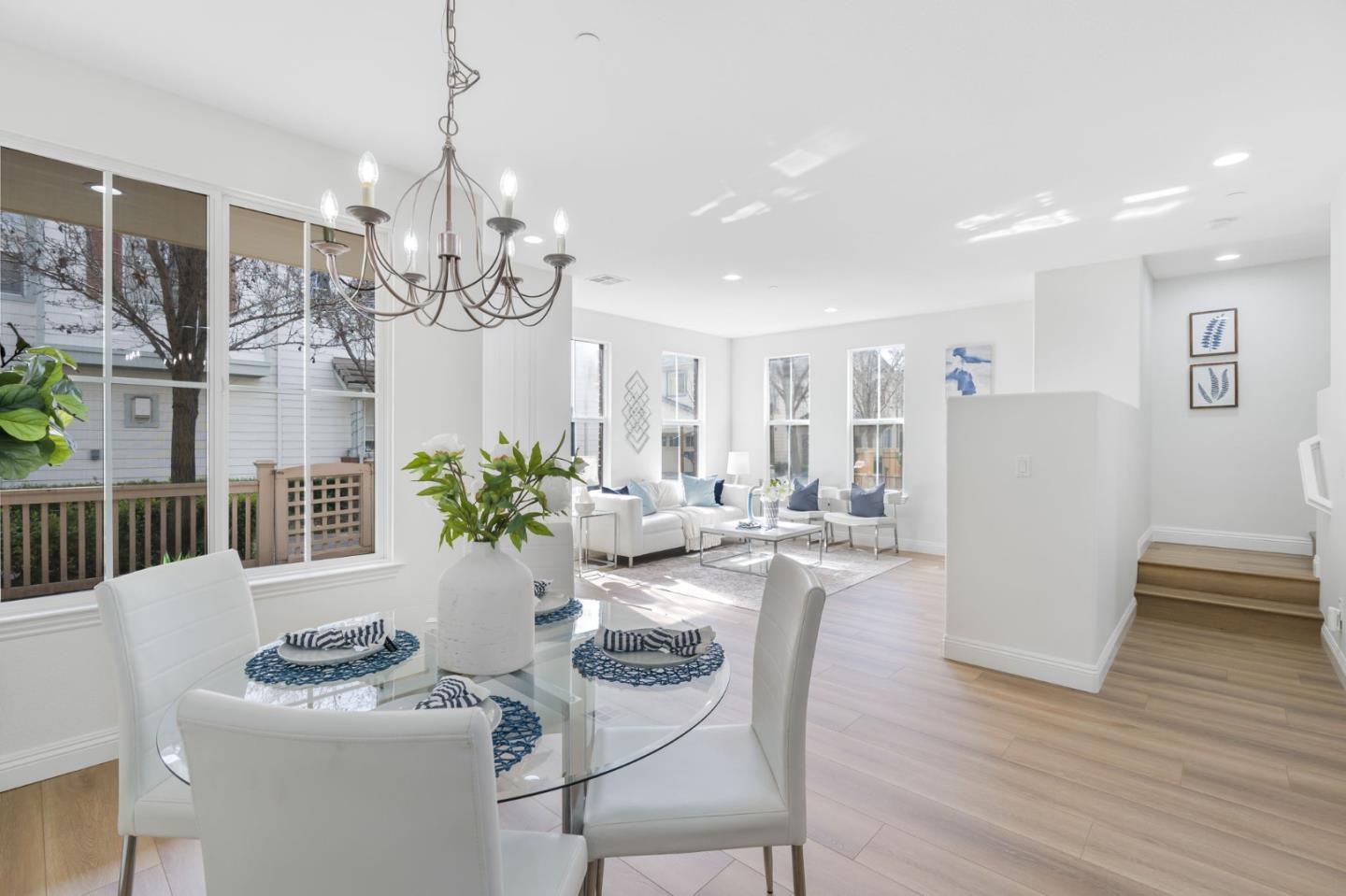 Detail Gallery Image 12 of 35 For 49063 Woodgrove Cmn, Fremont,  CA 94539 - 3 Beds | 2/1 Baths