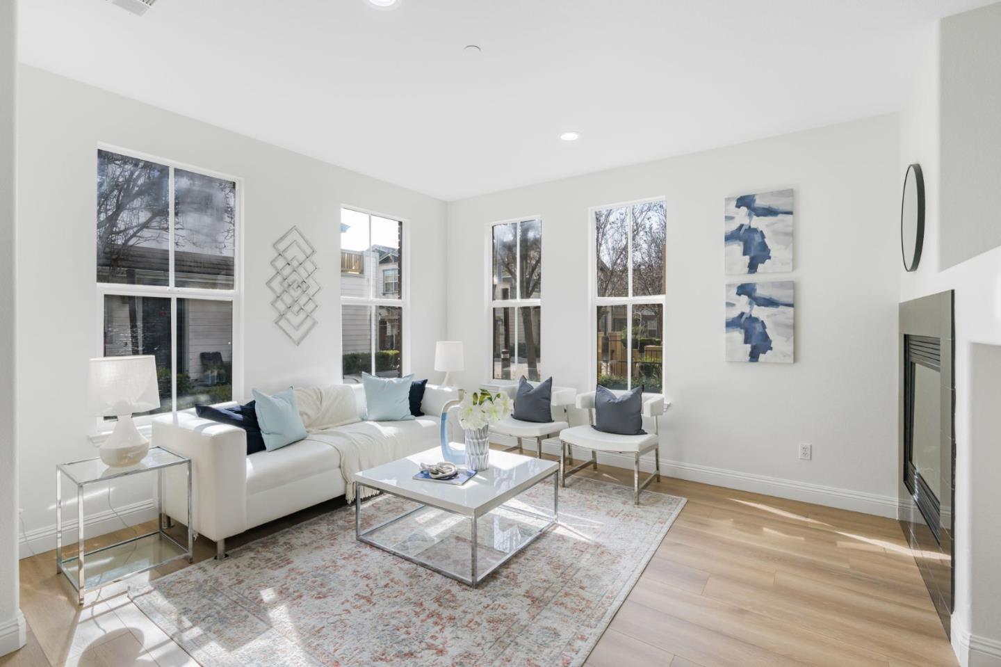 Detail Gallery Image 8 of 35 For 49063 Woodgrove Cmn, Fremont,  CA 94539 - 3 Beds | 2/1 Baths