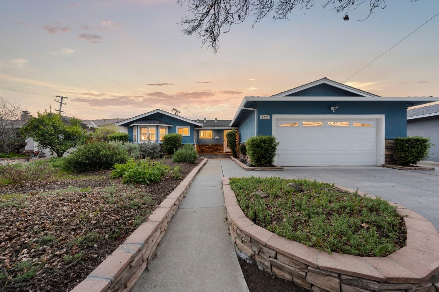 Front Image Thumbnail for ML82032856