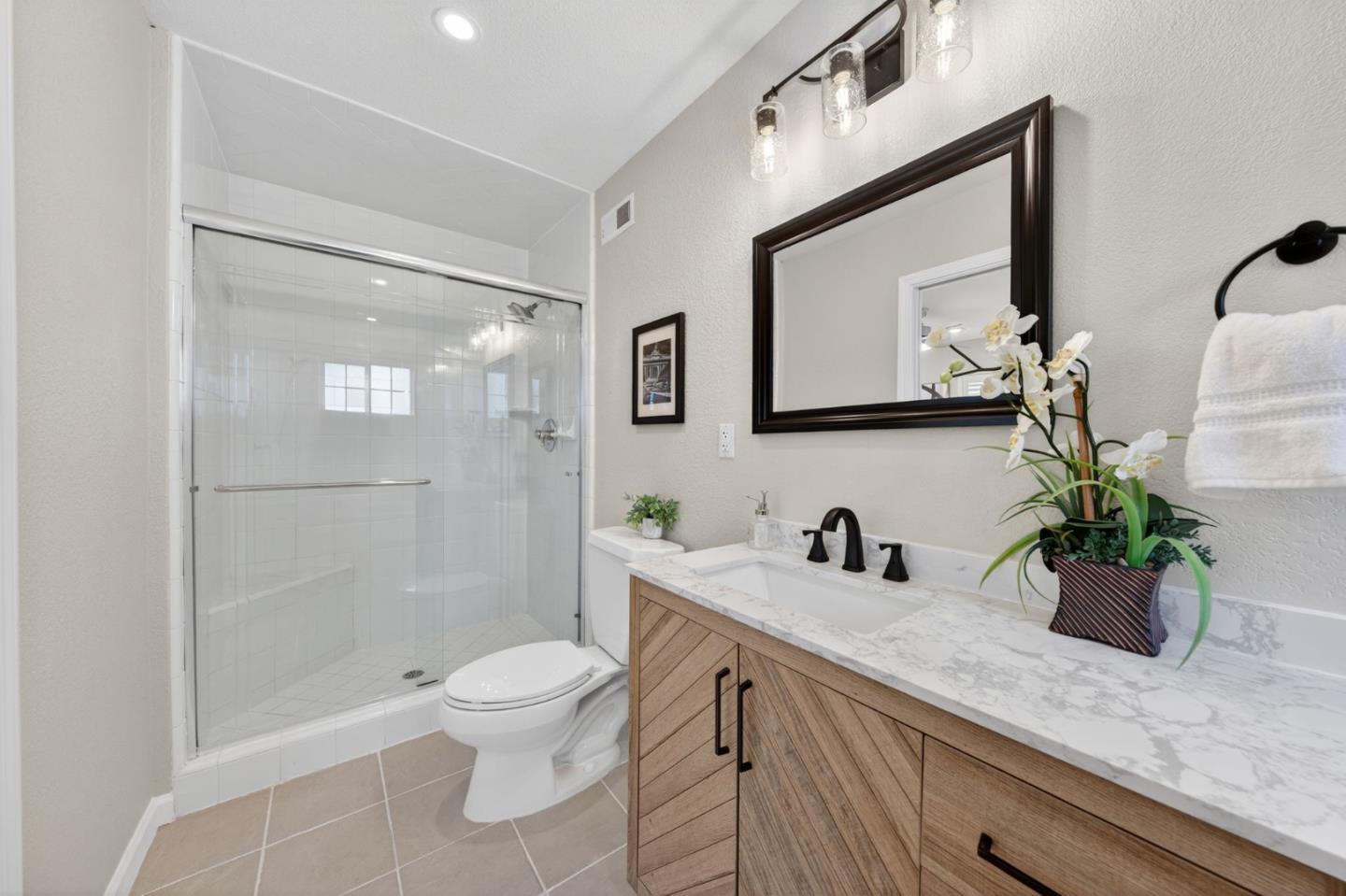 Detail Gallery Image 24 of 53 For 175 Barker St, Milpitas,  CA 95035 - 3 Beds | 2 Baths