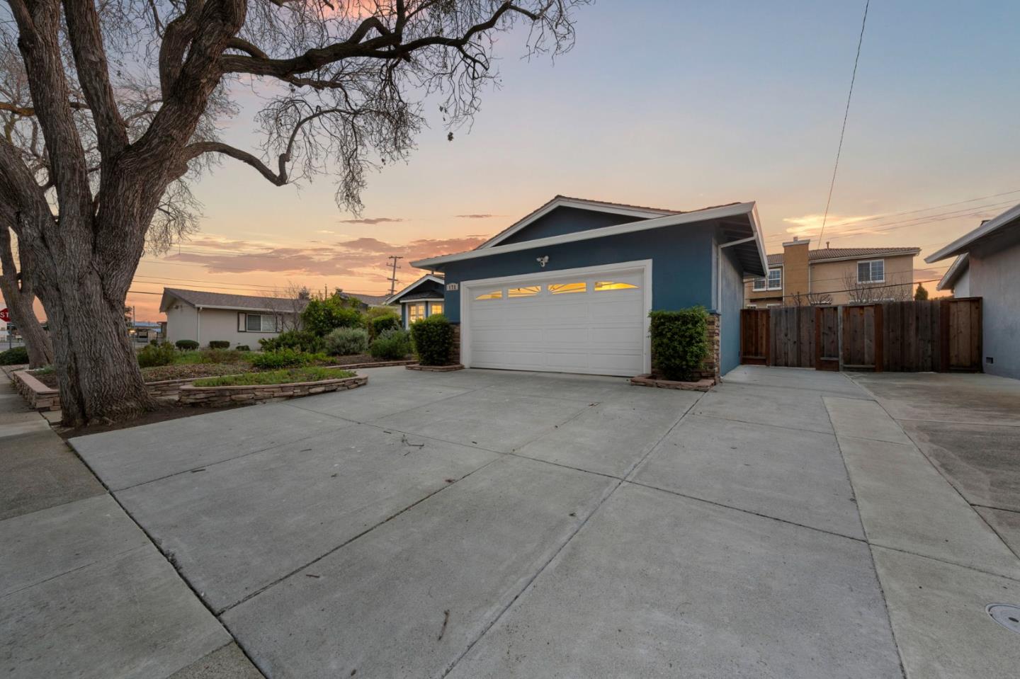 Detail Gallery Image 44 of 53 For 175 Barker St, Milpitas,  CA 95035 - 3 Beds | 2 Baths