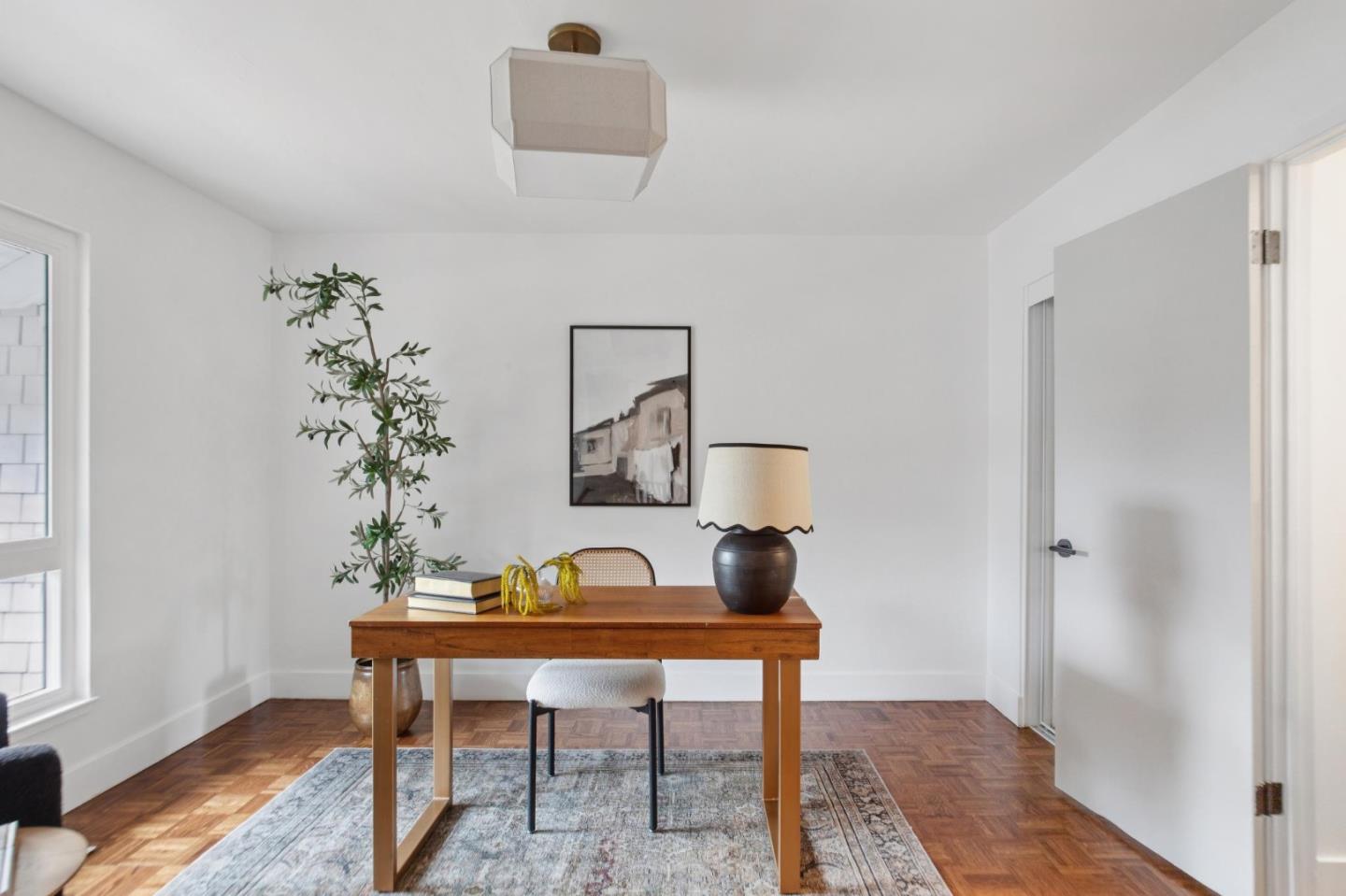 Detail Gallery Image 13 of 47 For 728 Le Mans Way, Half Moon Bay,  CA 94019 - 4 Beds | 3 Baths