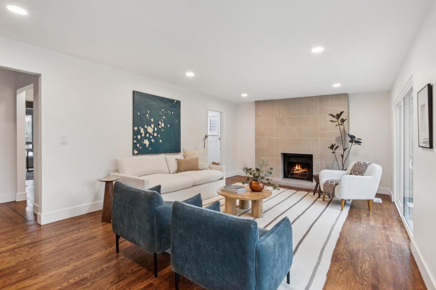 Detail Gallery Image 19 of 47 For 728 Le Mans Way, Half Moon Bay,  CA 94019 - 4 Beds | 3 Baths