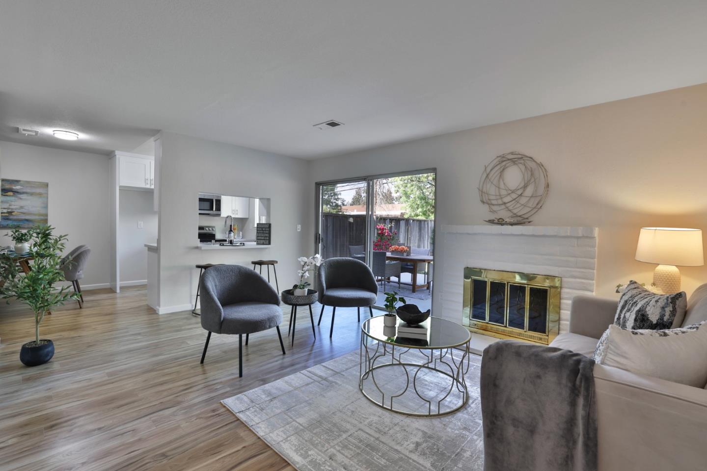 Detail Gallery Image 2 of 25 For 4648 Cherry Ave, San Jose,  CA 95118 - – Beds | – Baths