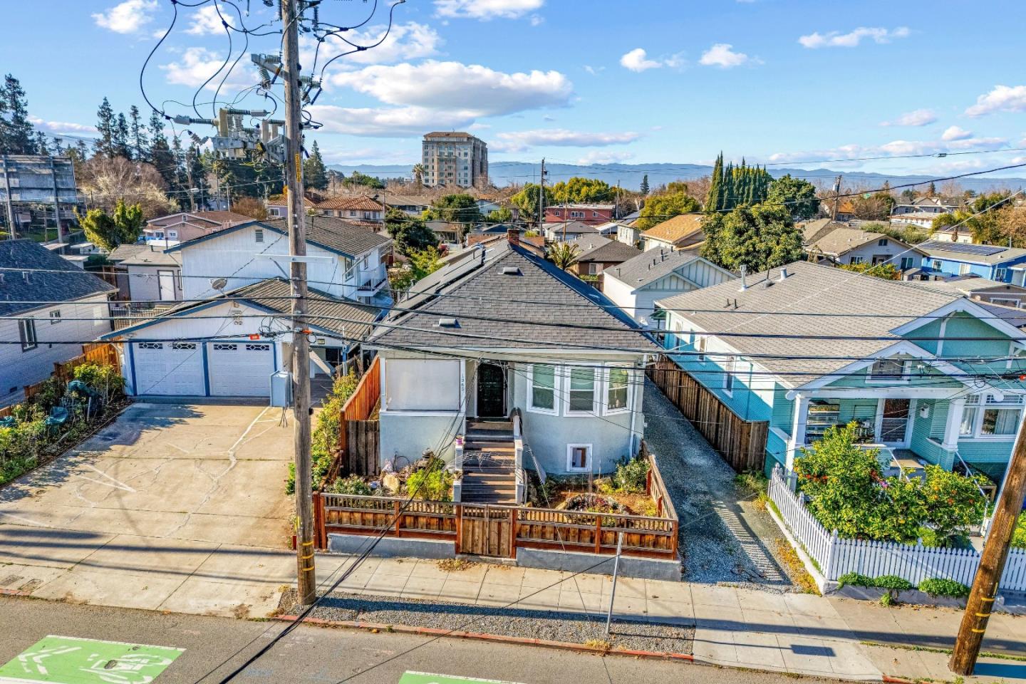 Detail Gallery Image 7 of 47 For 1365 Vine St, San Jose,  CA 95110 - – Beds | – Baths