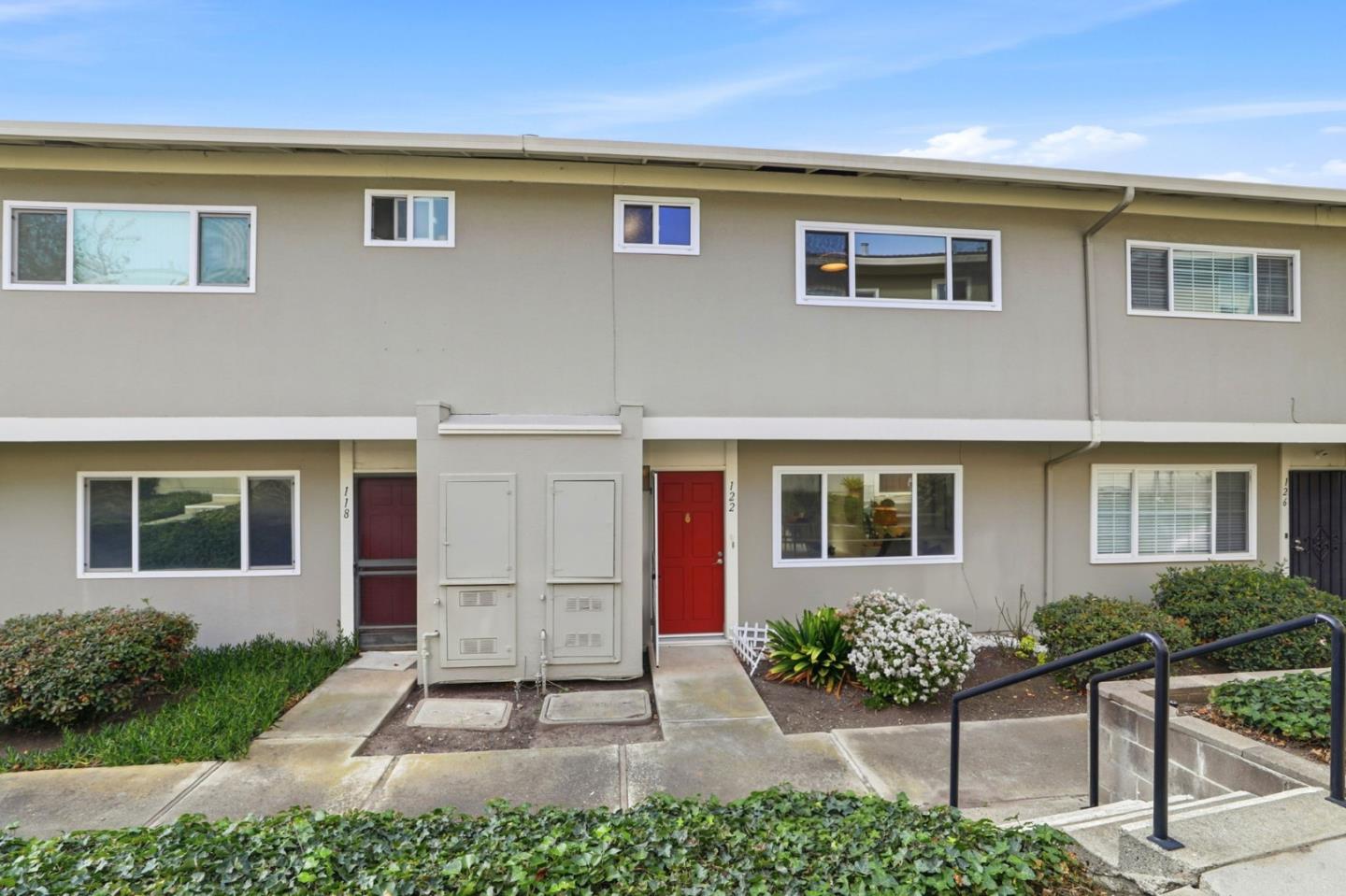 Detail Gallery Image 2 of 30 For 122 Poppy Ct, Milpitas,  CA 95035 - 3 Beds | 1/1 Baths