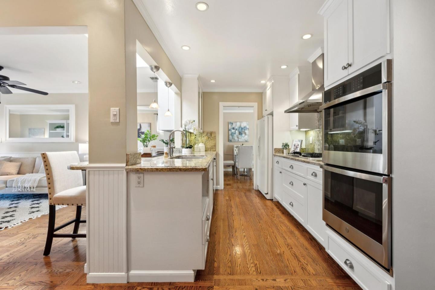 Detail Gallery Image 20 of 42 For 2981 Crestmoor Dr, San Bruno,  CA 94066 - 3 Beds | 2 Baths