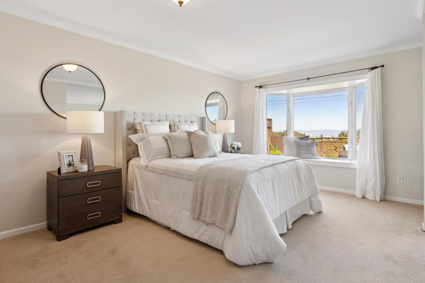 Detail Gallery Image 25 of 42 For 2981 Crestmoor Dr, San Bruno,  CA 94066 - 3 Beds | 2 Baths