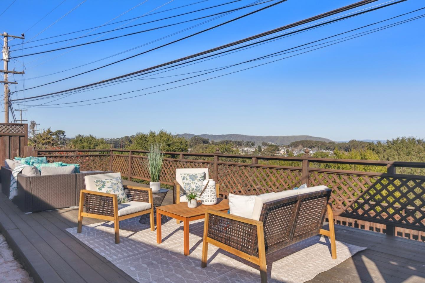 Detail Gallery Image 36 of 42 For 2981 Crestmoor Dr, San Bruno,  CA 94066 - 3 Beds | 2 Baths