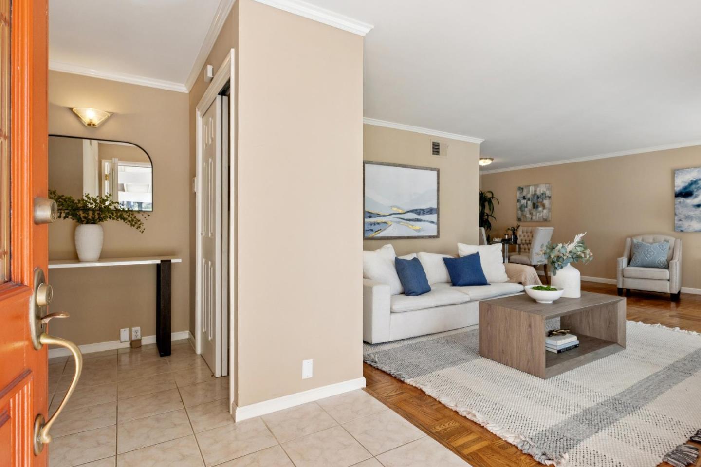 Detail Gallery Image 6 of 42 For 2981 Crestmoor Dr, San Bruno,  CA 94066 - 3 Beds | 2 Baths