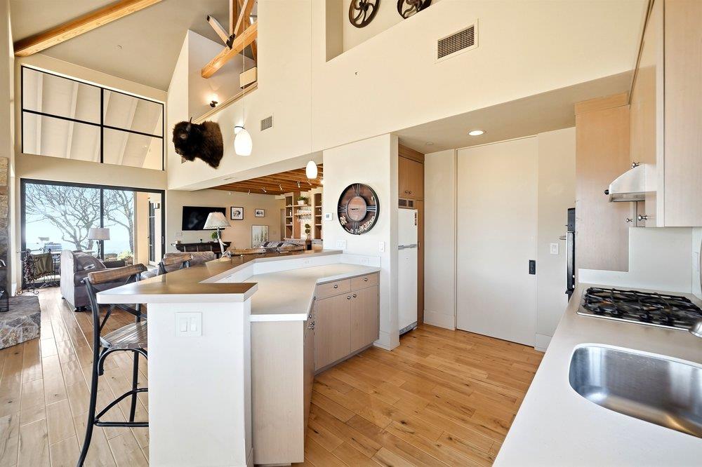 Detail Gallery Image 14 of 48 For 31251 Highway 146, Soledad,  CA 93960 - 3 Beds | 2/1 Baths