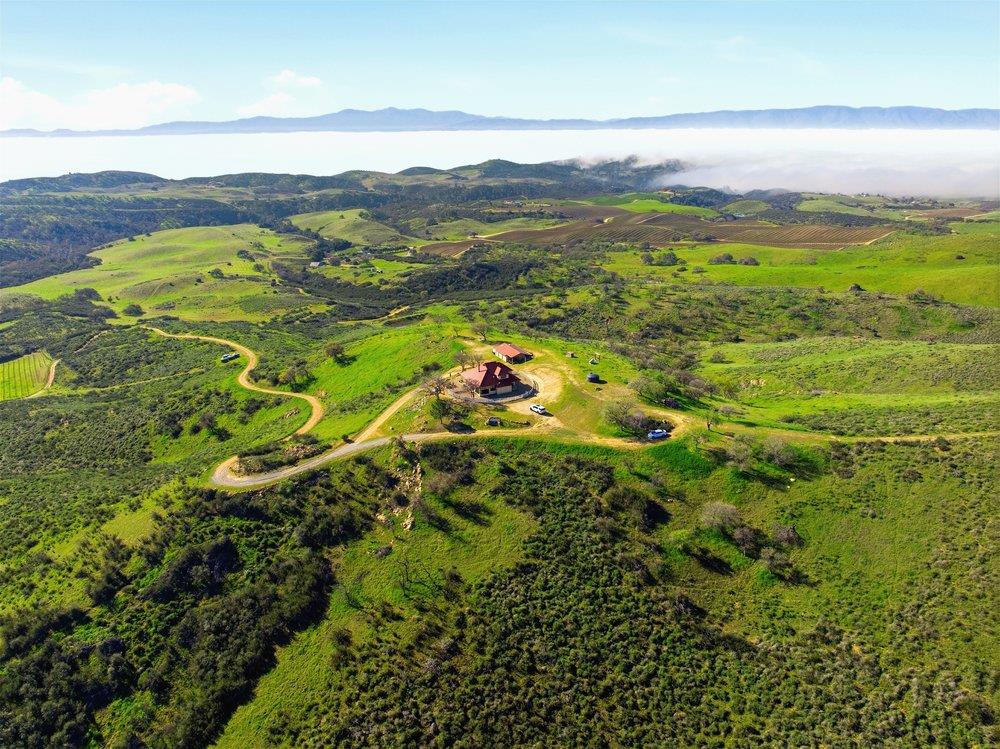 Detail Gallery Image 3 of 48 For 31251 Highway 146, Soledad,  CA 93960 - 3 Beds | 2/1 Baths