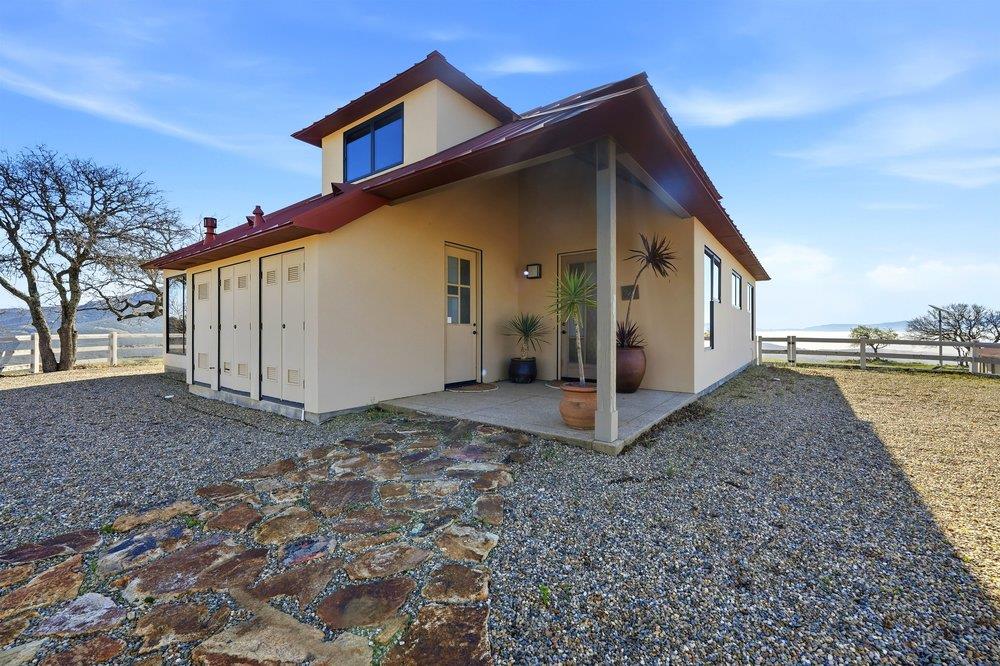 Detail Gallery Image 4 of 48 For 31251 Highway 146, Soledad,  CA 93960 - 3 Beds | 2/1 Baths