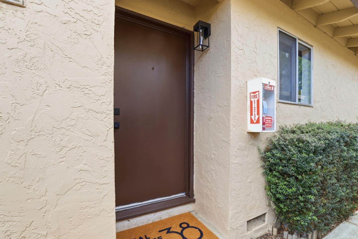 Detail Gallery Image 3 of 52 For 1579 Branham Ln, San Jose,  CA 95118 - – Beds | – Baths