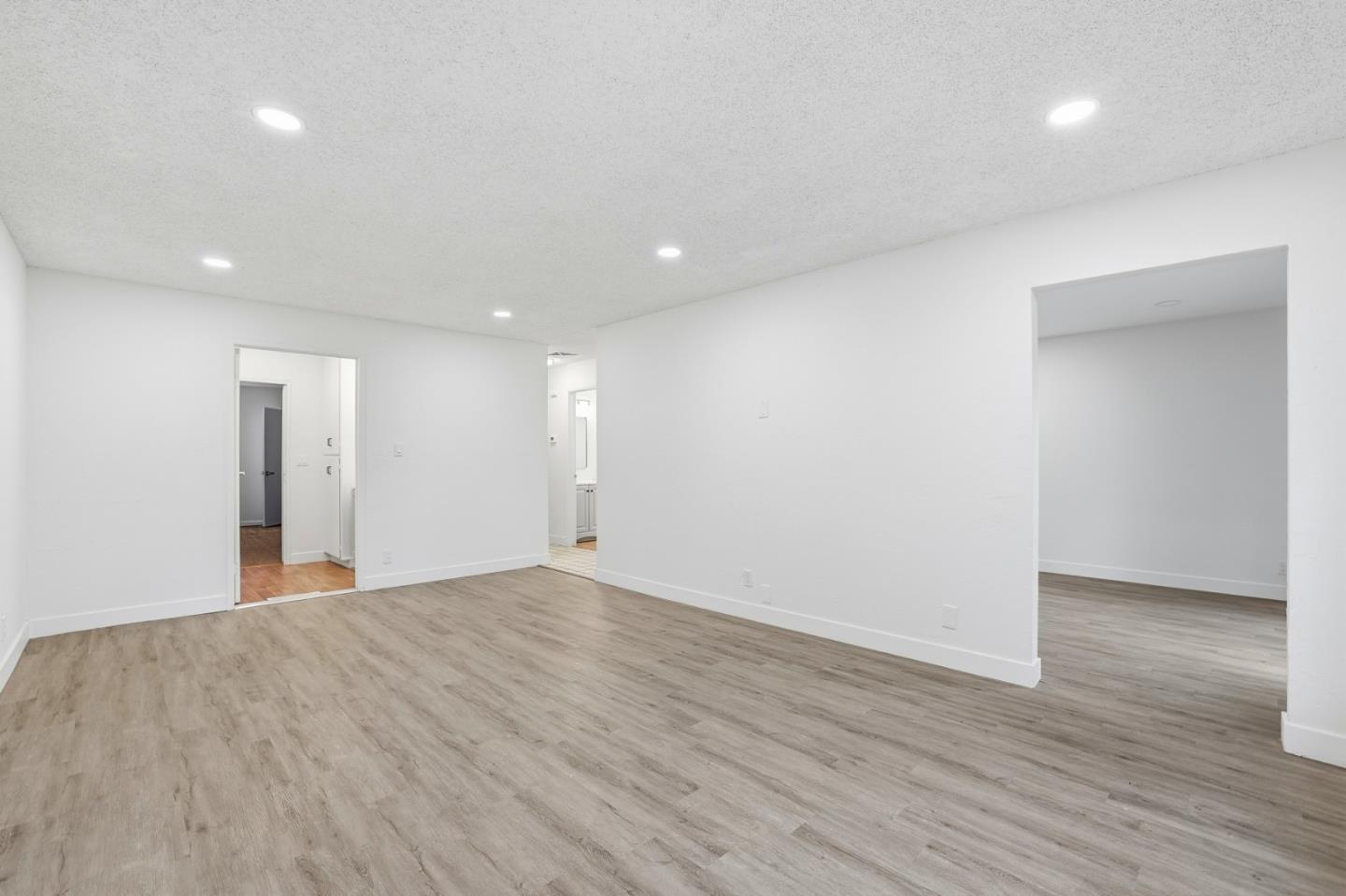 Detail Gallery Image 34 of 52 For 1579 Branham Ln, San Jose,  CA 95118 - – Beds | – Baths