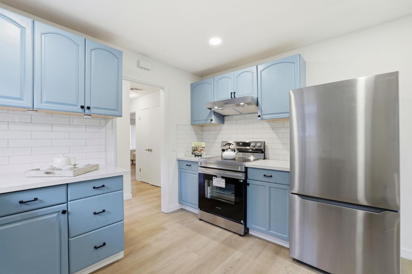 Detail Gallery Image 6 of 52 For 1579 Branham Ln, San Jose,  CA 95118 - – Beds | – Baths