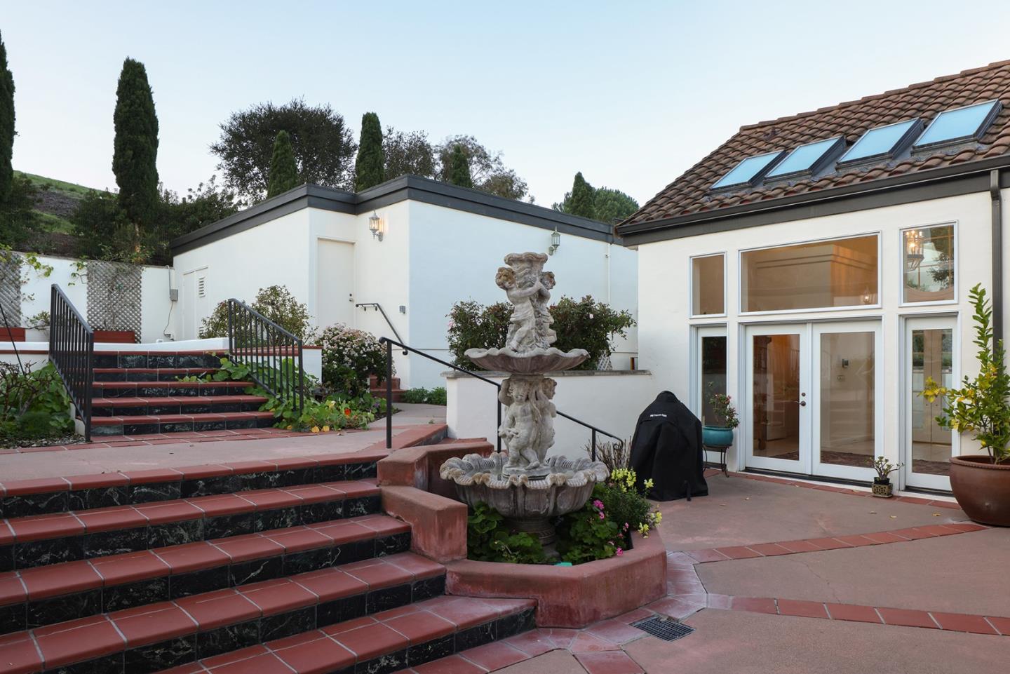 Detail Gallery Image 26 of 42 For 25691 Whip Rd, Monterey,  CA 93940 - 4 Beds | 4/1 Baths