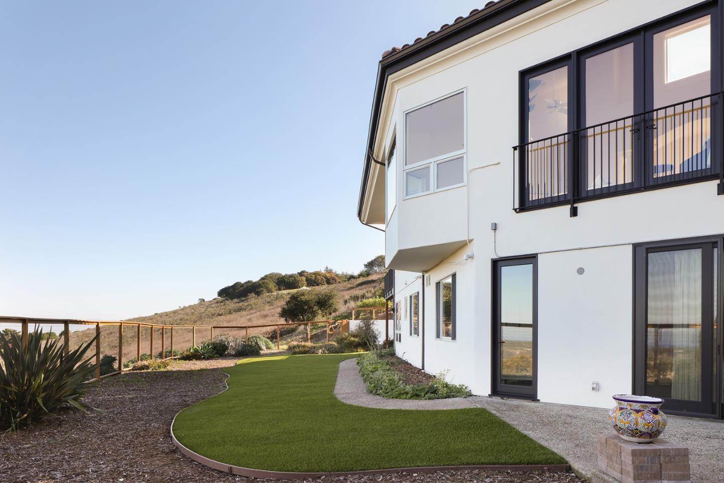 Detail Gallery Image 34 of 42 For 25691 Whip Rd, Monterey,  CA 93940 - 4 Beds | 4/1 Baths