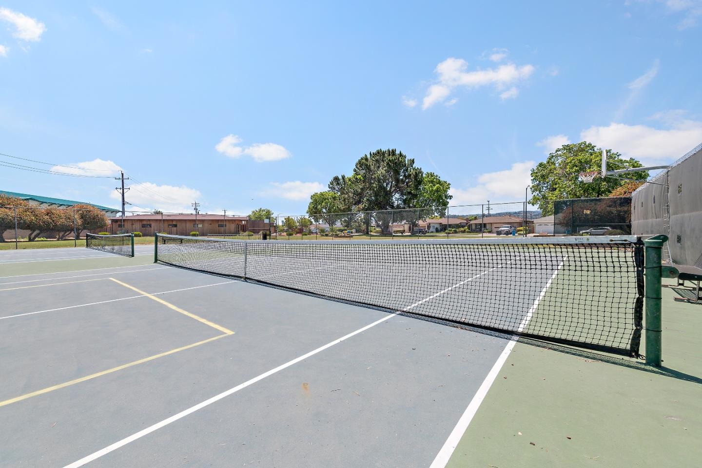 Detail Gallery Image 23 of 27 For 2257 Portsmouth Way, San Mateo,  CA 94403 - 3 Beds | 2 Baths