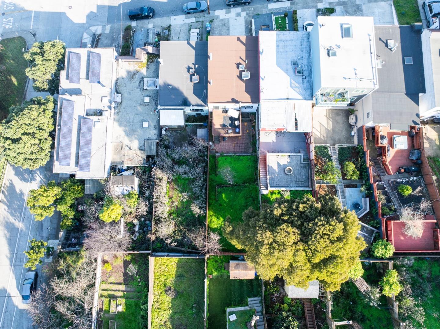 Detail Gallery Image 19 of 19 For 936 Brussels St, San Francisco,  CA 94134 - 2 Beds | 1 Baths