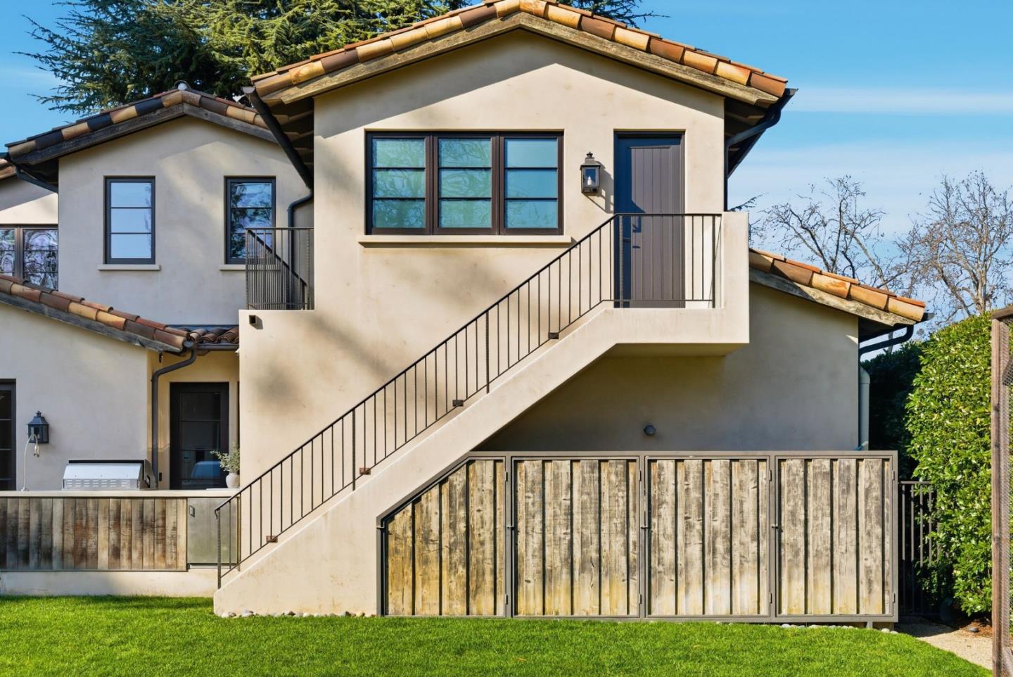 Detail Gallery Image 109 of 125 For 1711 Webster St, Palo Alto,  CA 94301 - 6 Beds | 7 Baths