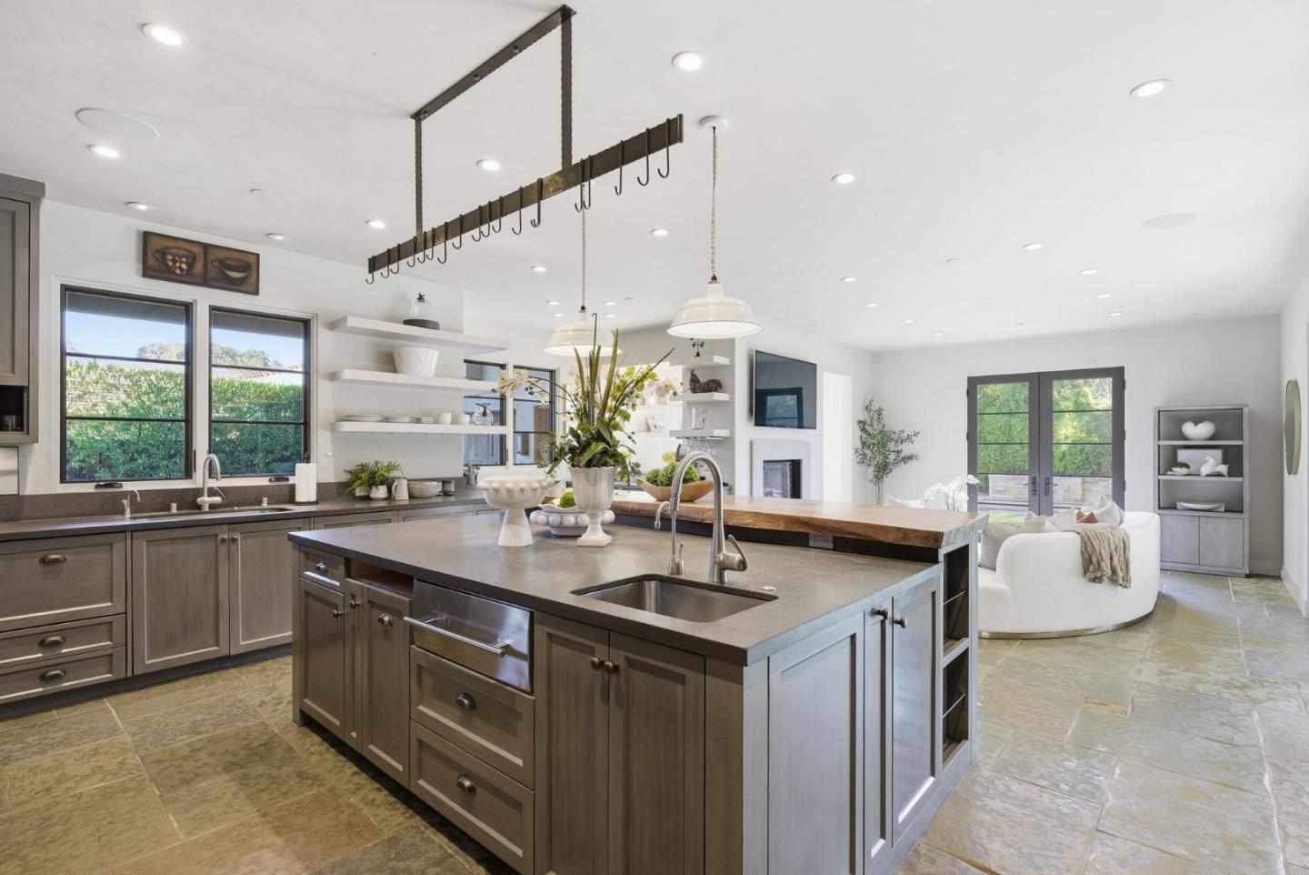 Detail Gallery Image 19 of 125 For 1711 Webster St, Palo Alto,  CA 94301 - 6 Beds | 7 Baths