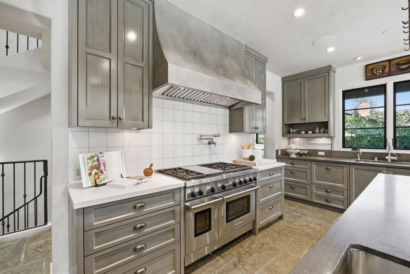 Detail Gallery Image 20 of 125 For 1711 Webster St, Palo Alto,  CA 94301 - 6 Beds | 7 Baths