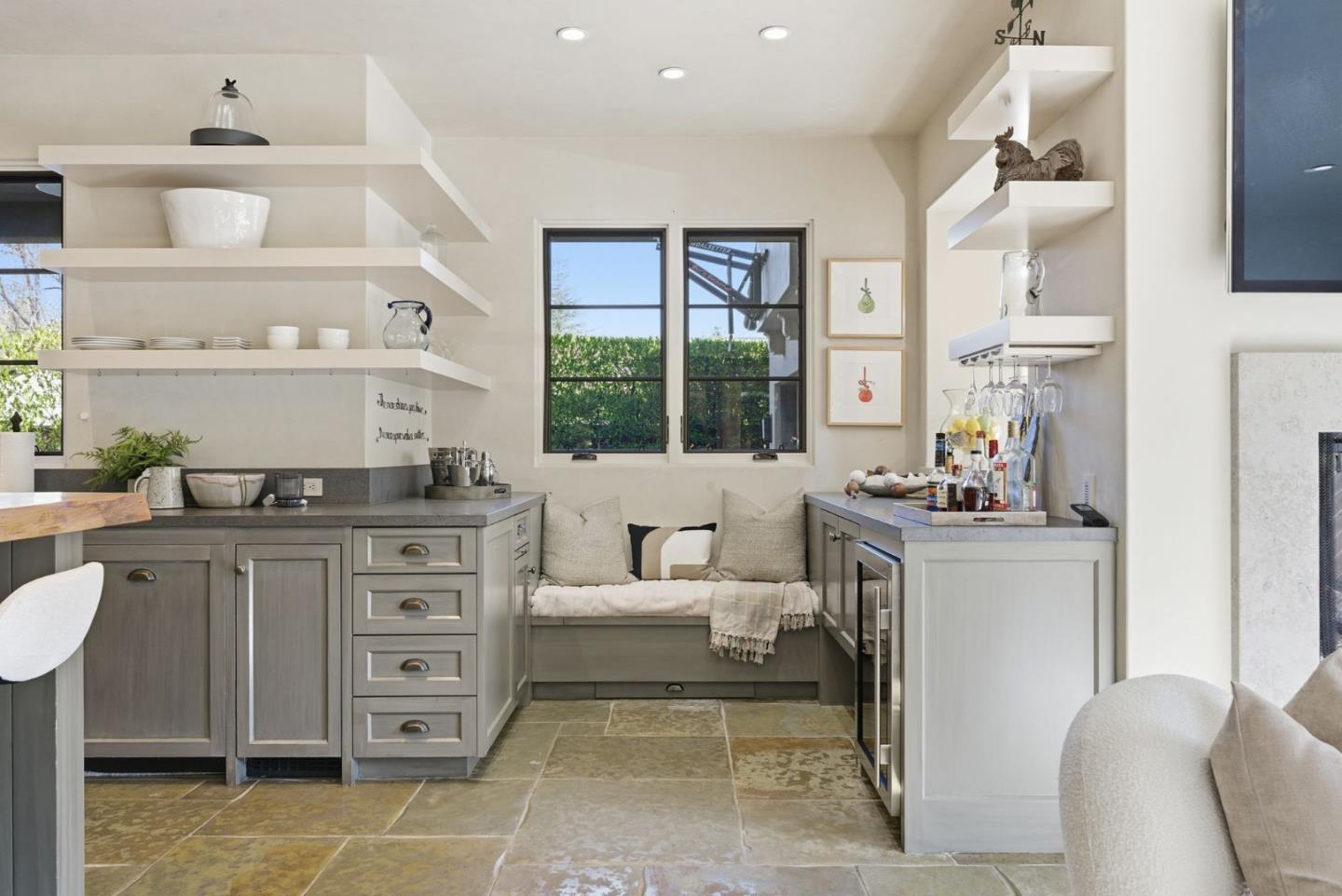 Detail Gallery Image 24 of 125 For 1711 Webster St, Palo Alto,  CA 94301 - 6 Beds | 7 Baths