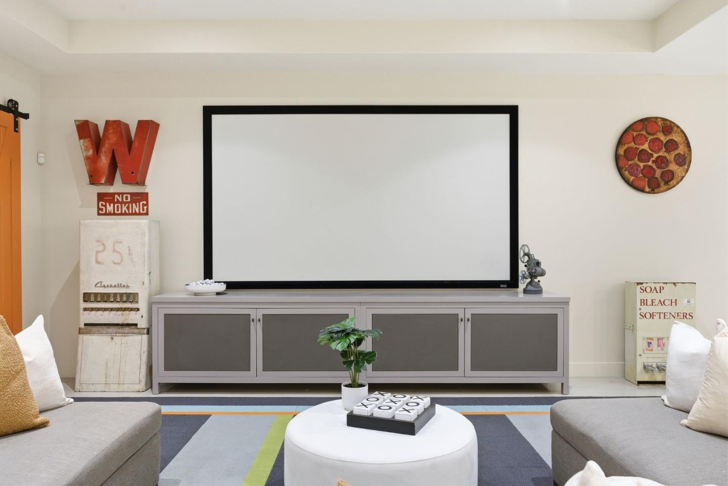 Detail Gallery Image 41 of 125 For 1711 Webster St, Palo Alto,  CA 94301 - 6 Beds | 7 Baths