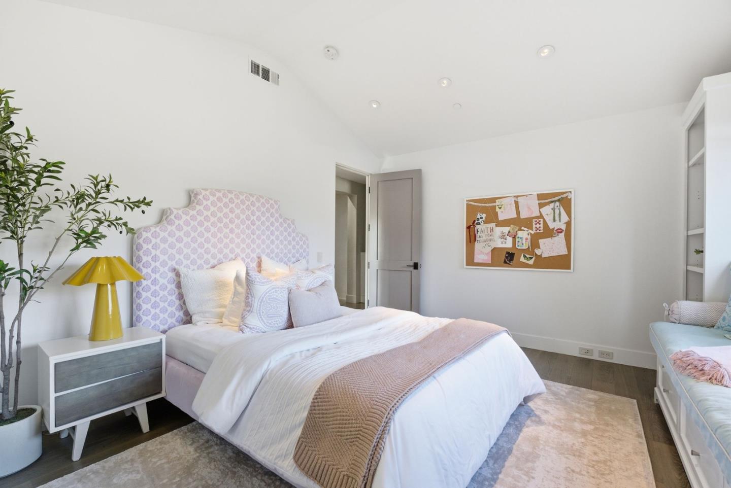 Detail Gallery Image 65 of 125 For 1711 Webster St, Palo Alto,  CA 94301 - 6 Beds | 7 Baths