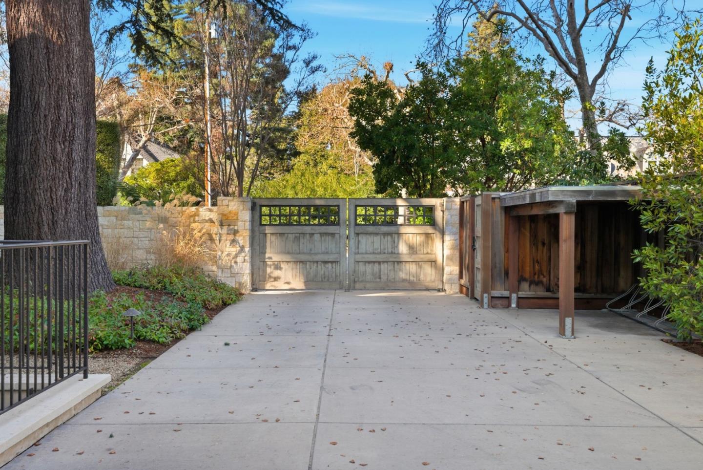 Detail Gallery Image 87 of 125 For 1711 Webster St, Palo Alto,  CA 94301 - 6 Beds | 7 Baths