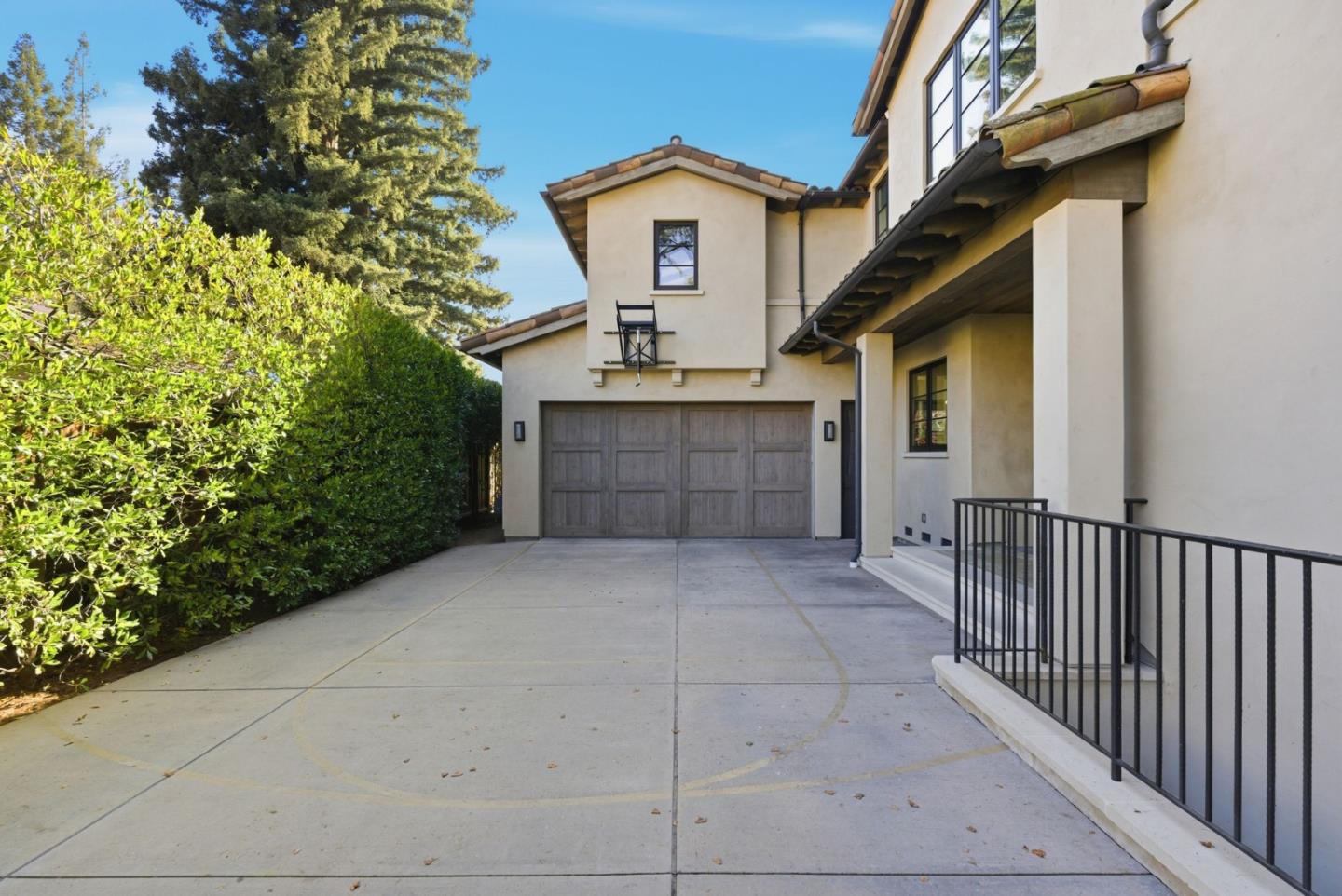 Detail Gallery Image 90 of 125 For 1711 Webster St, Palo Alto,  CA 94301 - 6 Beds | 7 Baths