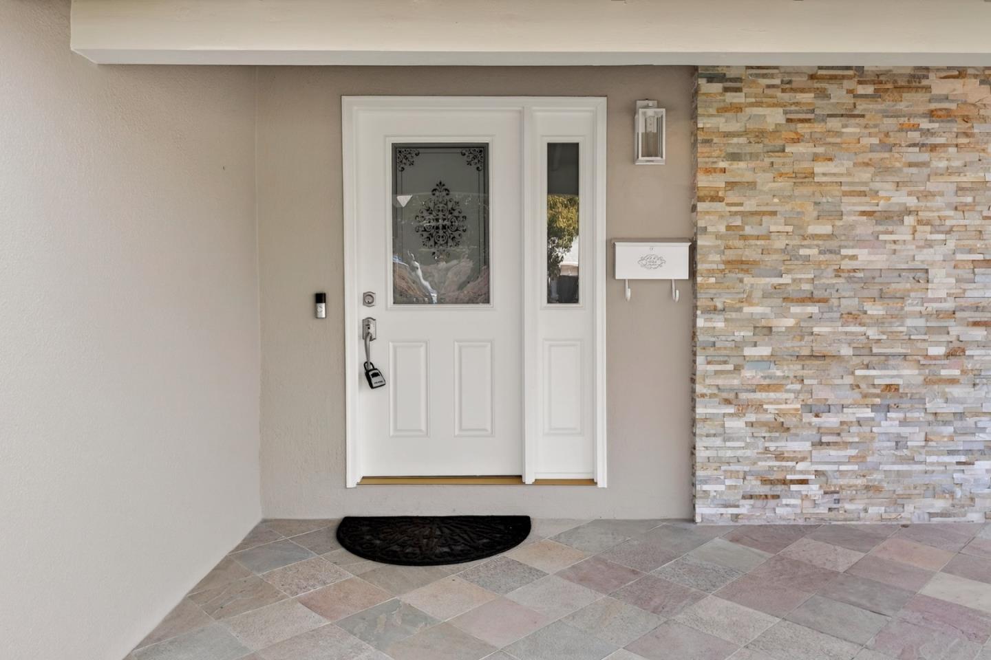 Detail Gallery Image 4 of 41 For 7552 Tiptoe Ln, Cupertino,  CA 95014 - 4 Beds | 3 Baths