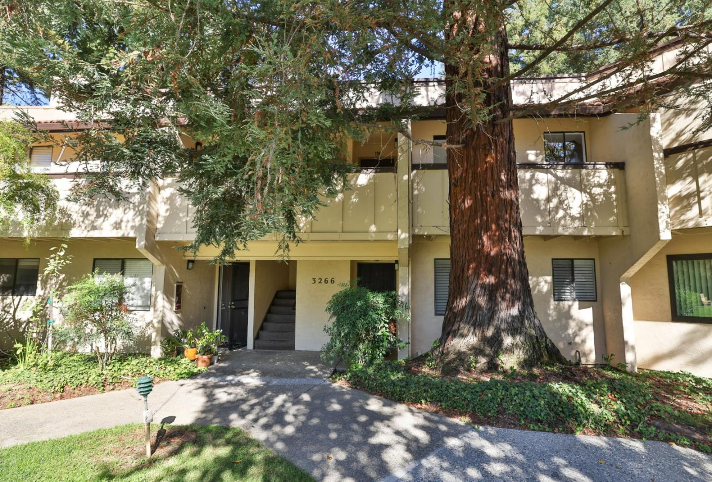 Photo #2: ML82032873 Listing: Photo #2