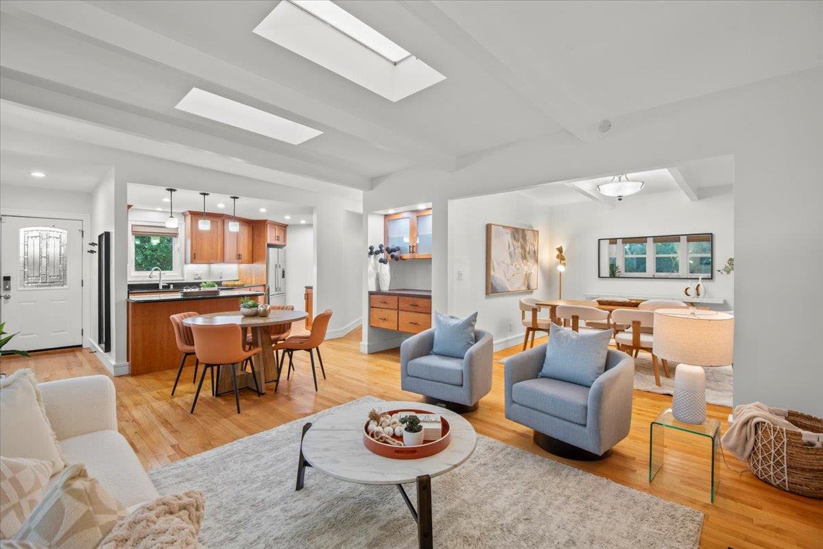 Detail Gallery Image 6 of 49 For 20808 Pamela Way, Saratoga,  CA 95070 - 3 Beds | 2 Baths