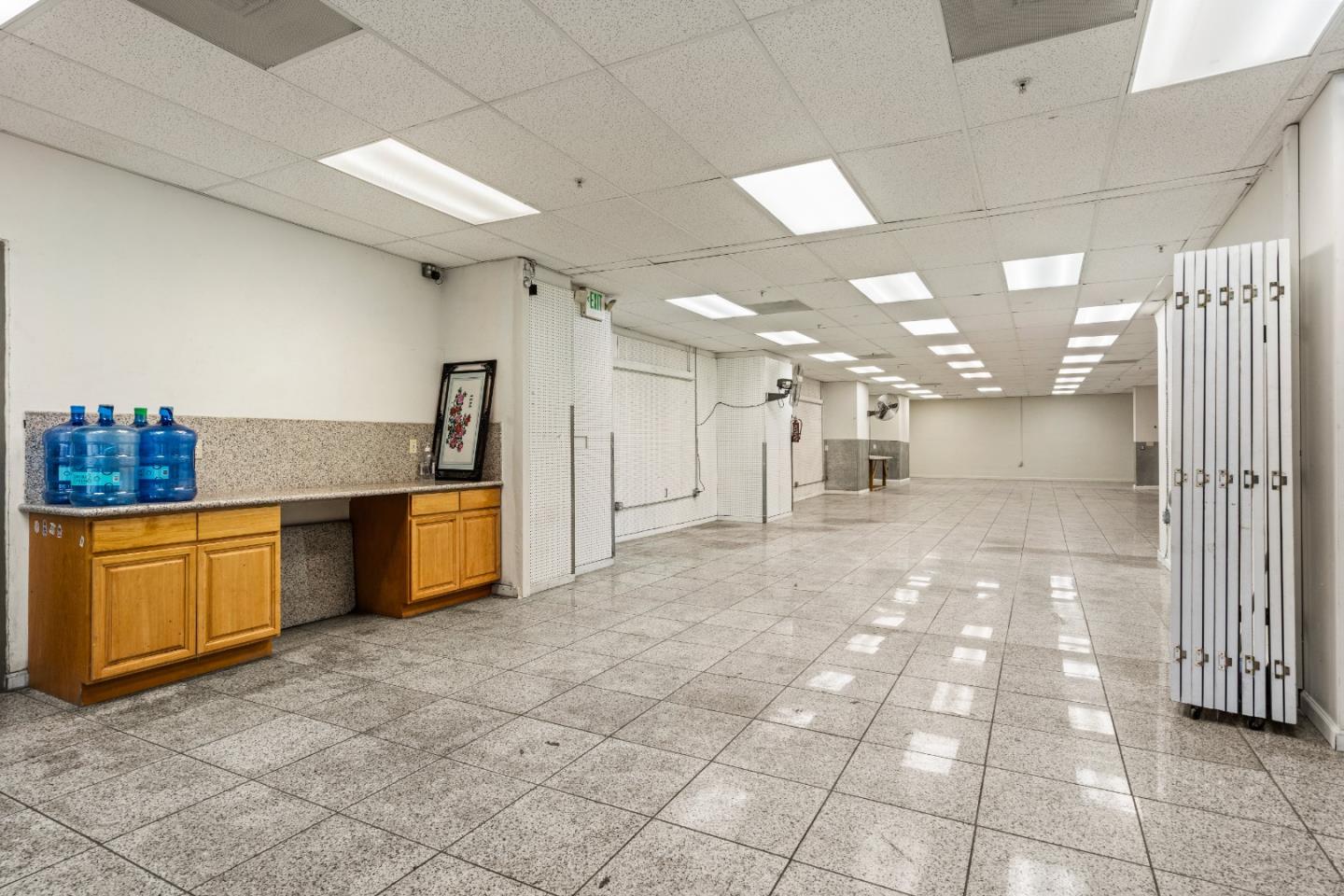 Detail Gallery Image 32 of 52 For 1114 Howard St, San Francisco,  CA 94103 - – Beds | – Baths