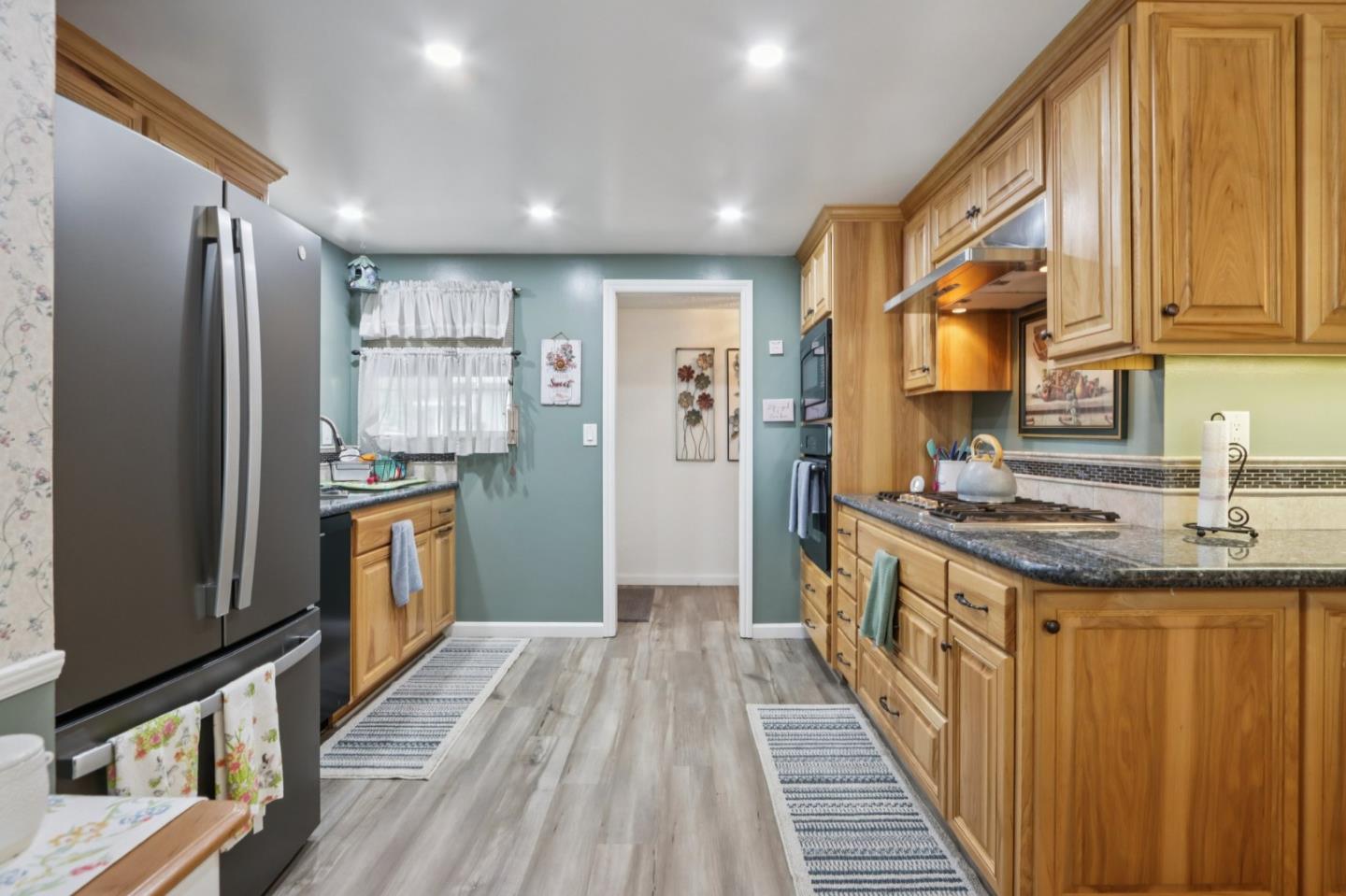 Detail Gallery Image 15 of 45 For 1490 Mount Diablo Ave, Milpitas,  CA 95035 - 3 Beds | 2 Baths