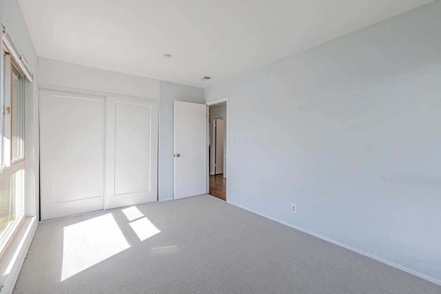 Detail Gallery Image 19 of 38 For 85 Park Cir, Sausalito,  CA 94965 - 3 Beds | 2 Baths