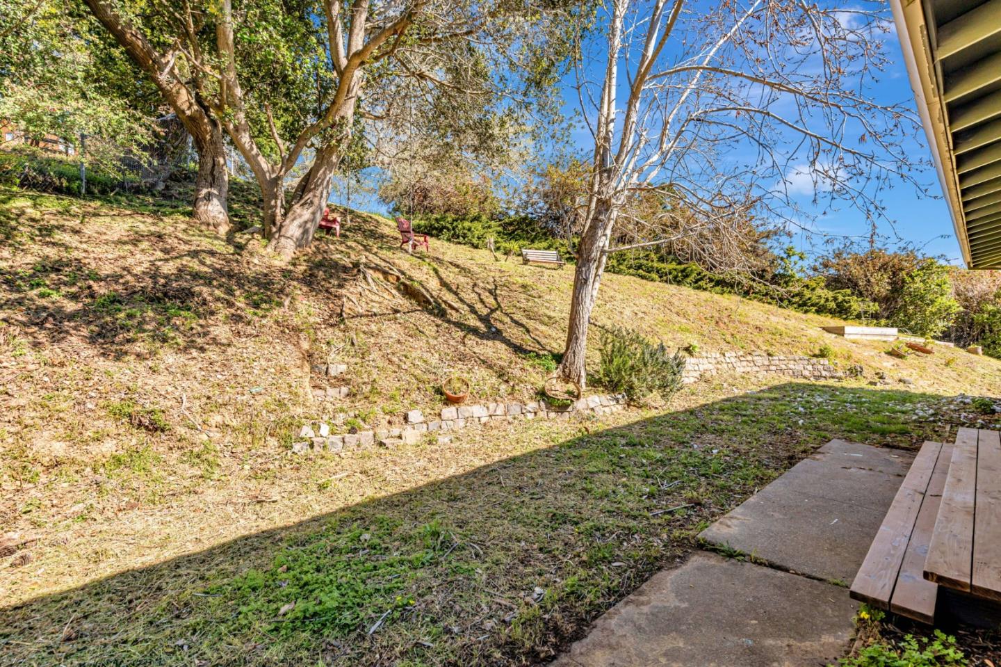 Detail Gallery Image 32 of 38 For 85 Park Cir, Sausalito,  CA 94965 - 3 Beds | 2 Baths