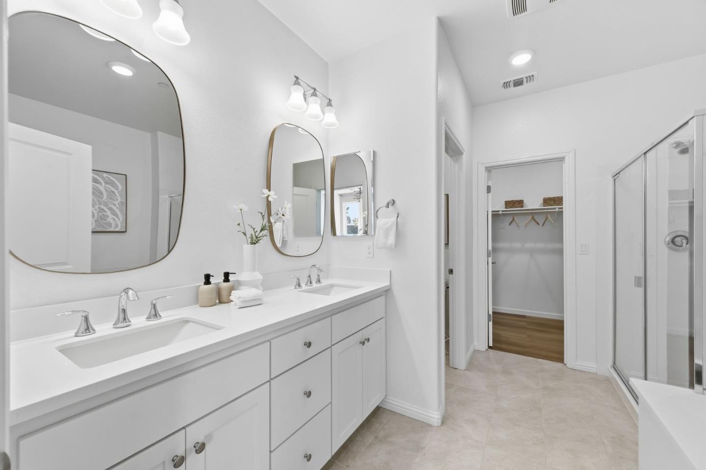 Detail Gallery Image 16 of 28 For 40732 Fremont Blvd, Fremont,  CA 94538 - 4 Beds | 4 Baths