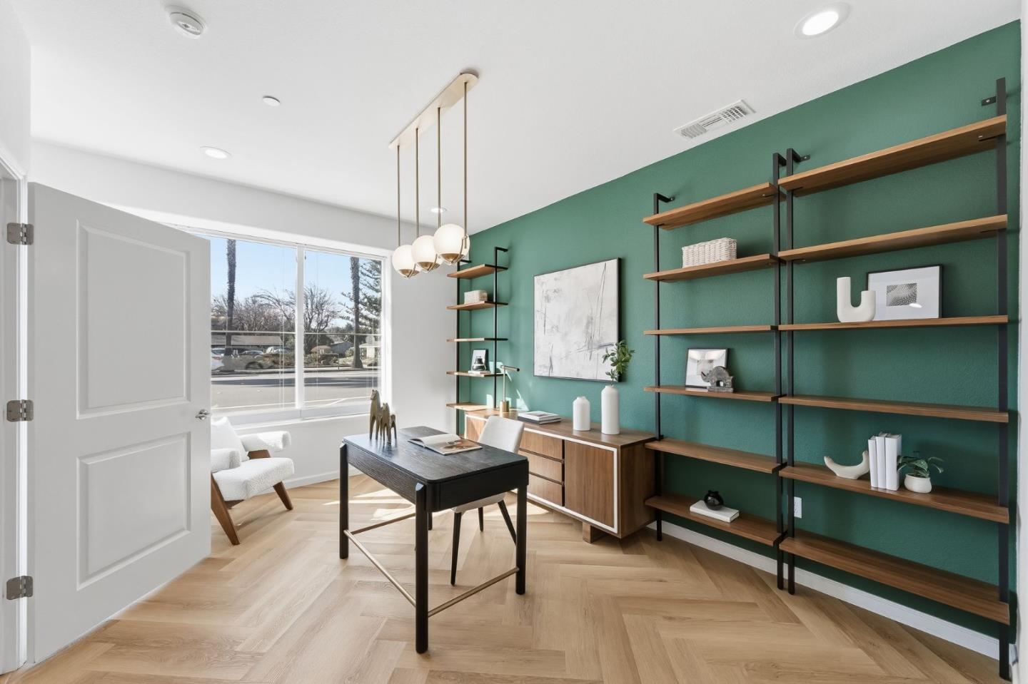 Detail Gallery Image 3 of 28 For 40732 Fremont Blvd, Fremont,  CA 94538 - 4 Beds | 4 Baths