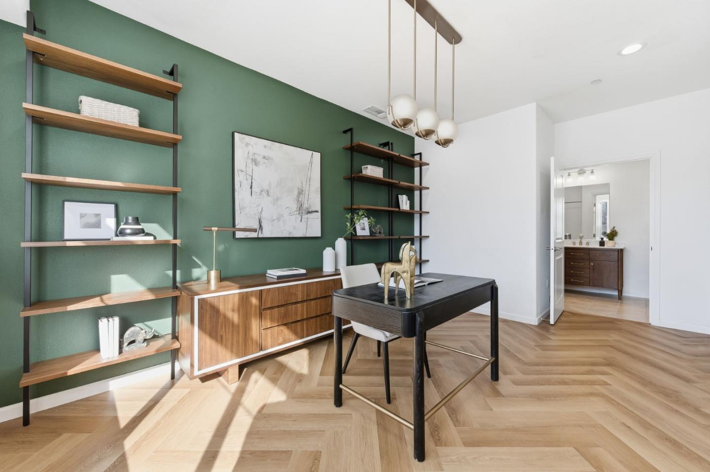 Detail Gallery Image 4 of 28 For 40732 Fremont Blvd, Fremont,  CA 94538 - 4 Beds | 4 Baths