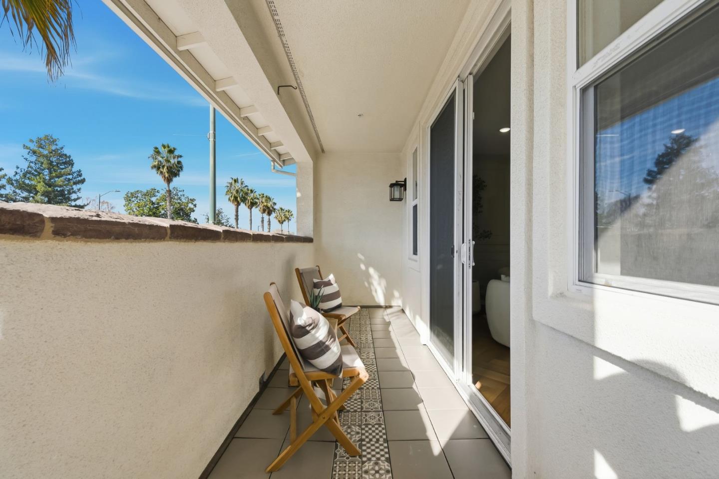 Detail Gallery Image 8 of 28 For 40732 Fremont Blvd, Fremont,  CA 94538 - 4 Beds | 4 Baths